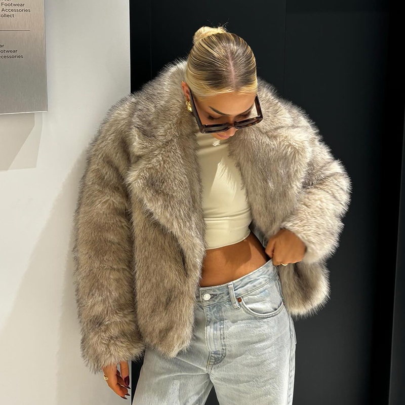 Streetwear Girl Brand - Chaqueta de Piel Sintética con Degradado