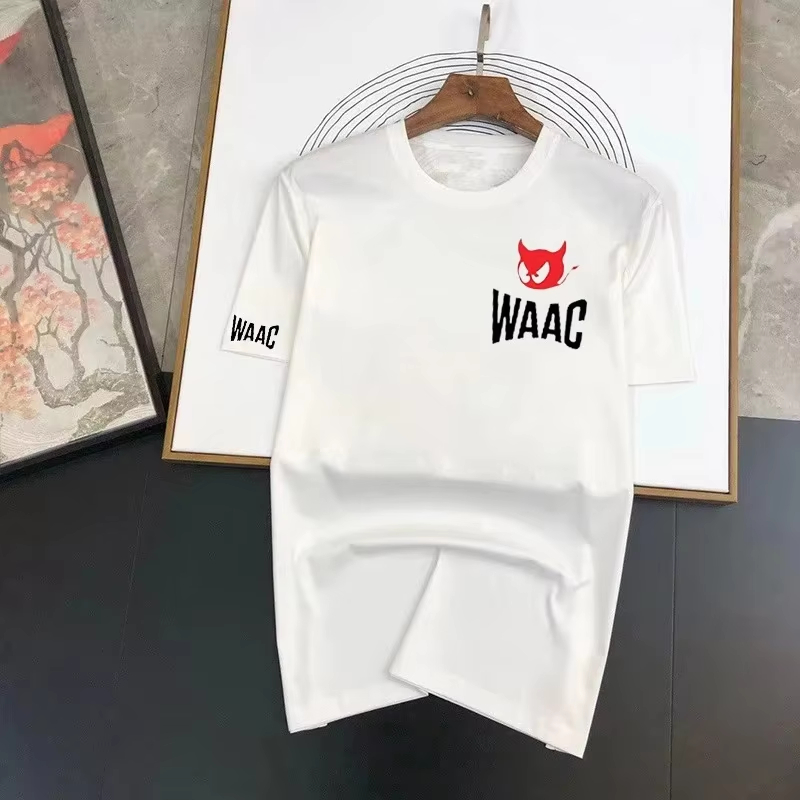 Streetwear Brand Red Logo - Camiseta Clásica con Logotipo del Diablo
